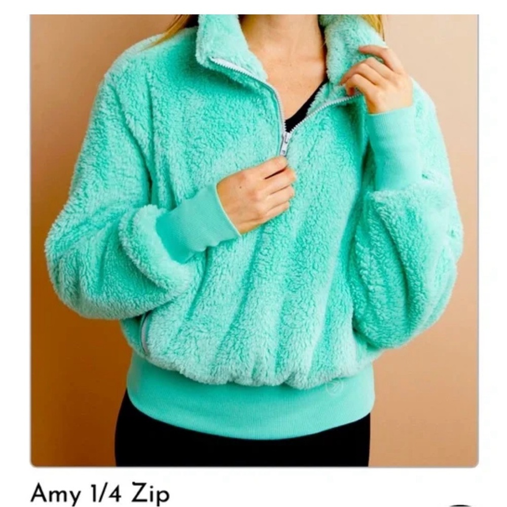 Savvi Amy 1/4 zip Jacket made of purple Sherpa size large